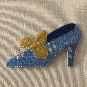 10/$10 - Vintage Blue Shoe 👠 Appliqué Patch